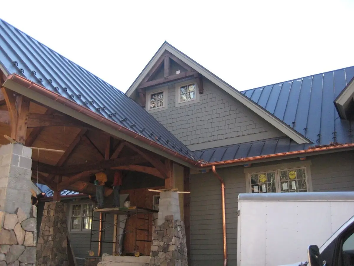 Craftsman Roofing team delivering quality roofing work in Waipio